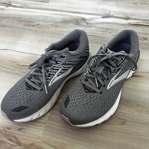 Brooks Adrenaline GTS 19 Women’s Grey/Lavender/Navy size 9.5 Running shoe
